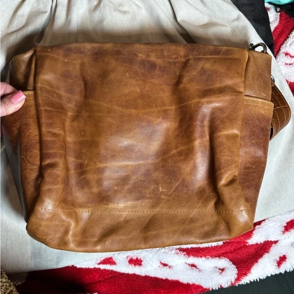 Rough & Tumble - Picture 4 of 5